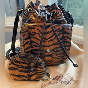 Patricia Nash Tiger-Print Drawstring Bucket Bag in Black and Brown